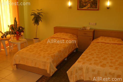 Latif Hotel 8
